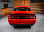 Dodge Challenger 24