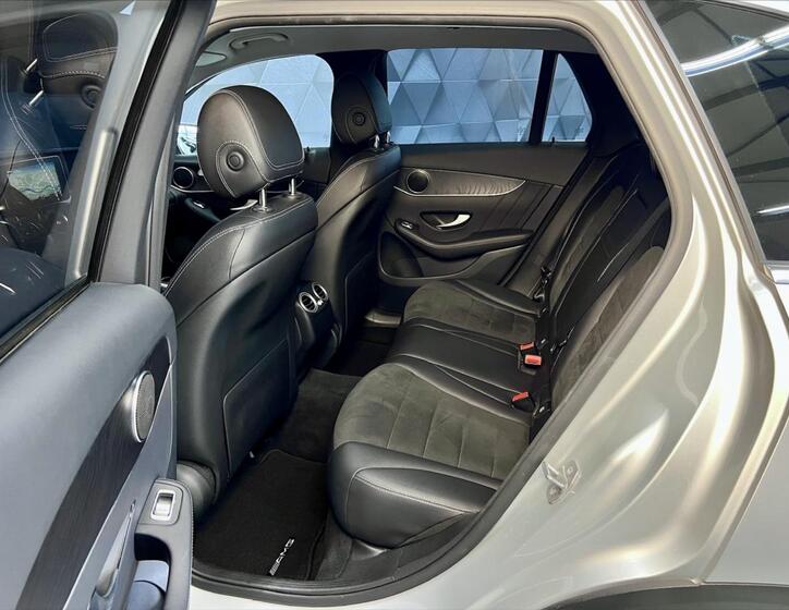 Mercedes-Benz GLC 12