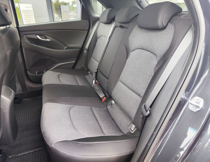 Hyundai i30 11