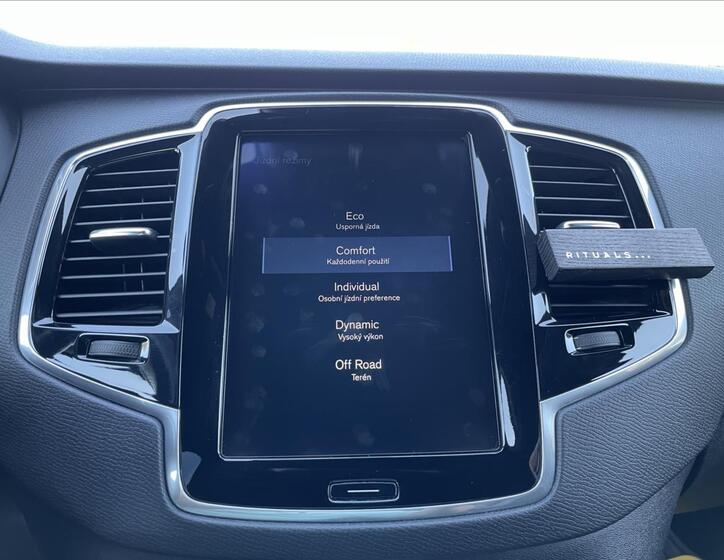 Volvo XC90 58