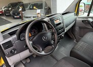 Mercedes-Benz Sprinter 9