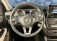 Mercedes-Benz GLS 13
