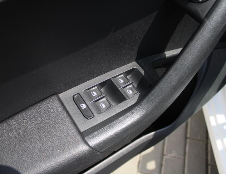 Škoda Octavia 18
