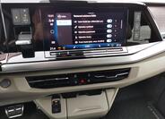 Volkswagen Multivan 10