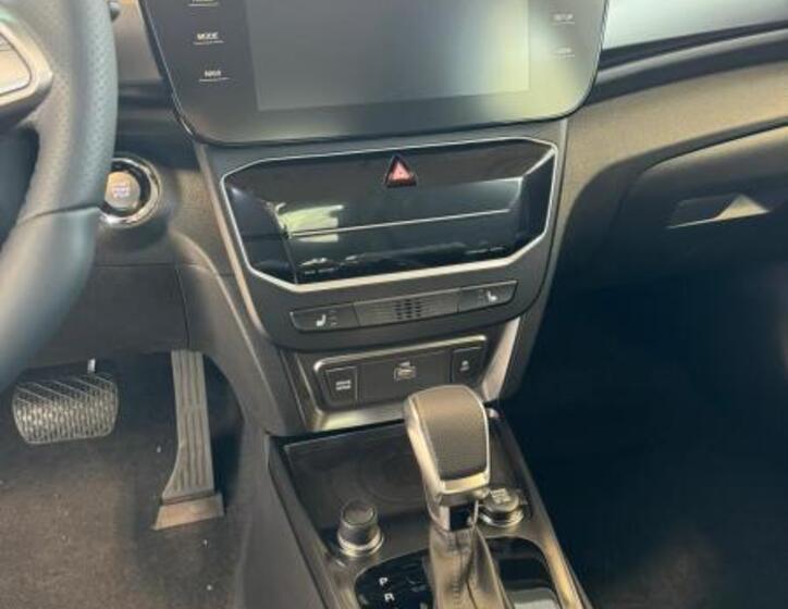 SsangYong Tivoli 14
