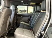 Land Rover Defender 20