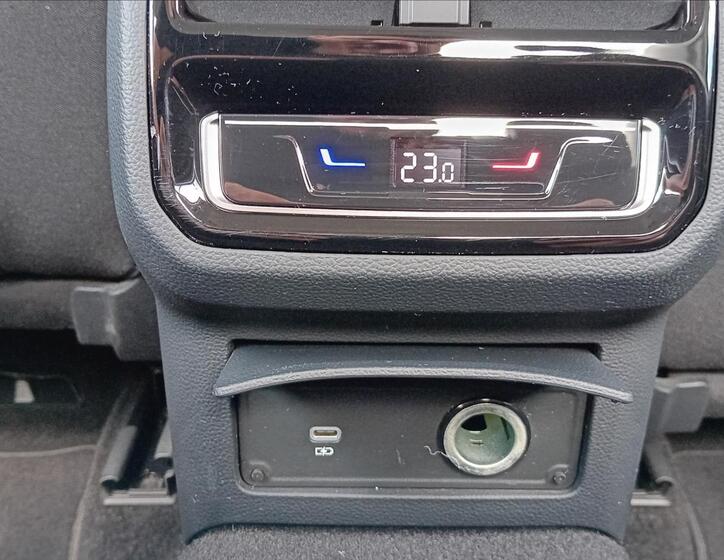 Volkswagen Passat 13