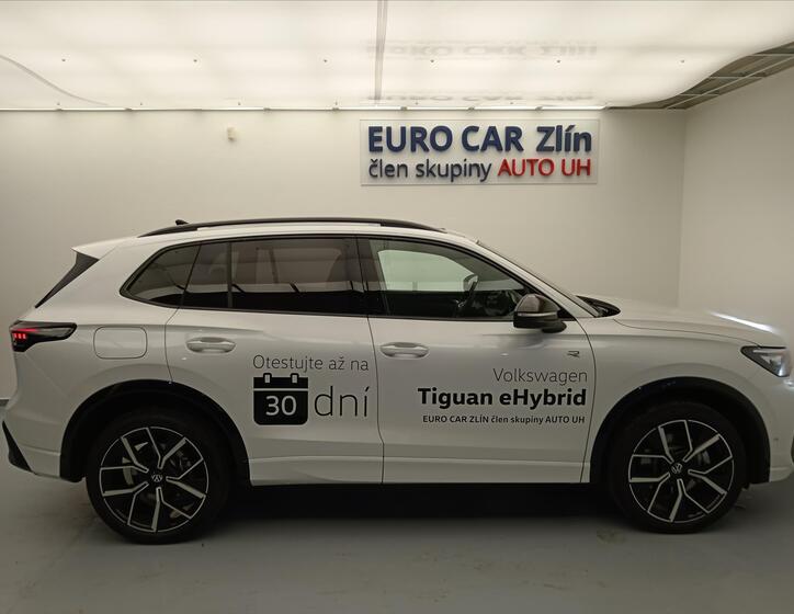 Volkswagen Tiguan 7