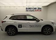 Volkswagen Tiguan 7