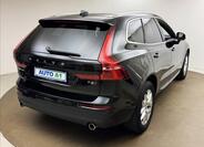 Volvo XC60 4