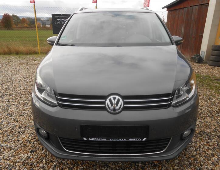 Volkswagen Touran 2