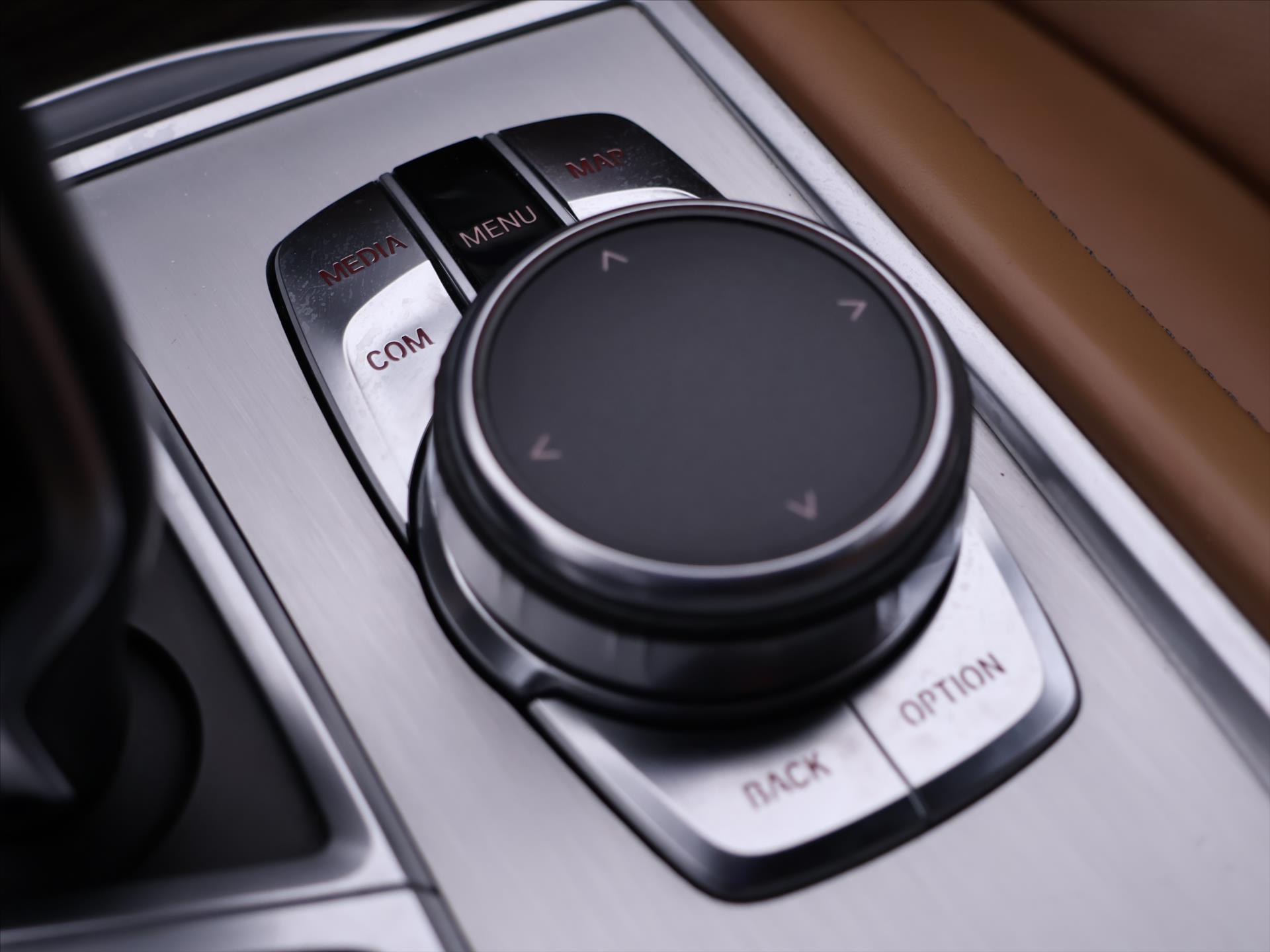 BMW Řada 7