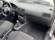 Volkswagen Golf 31