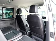 Volkswagen Caravelle 29