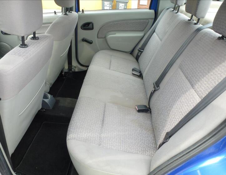 Dacia Logan 15