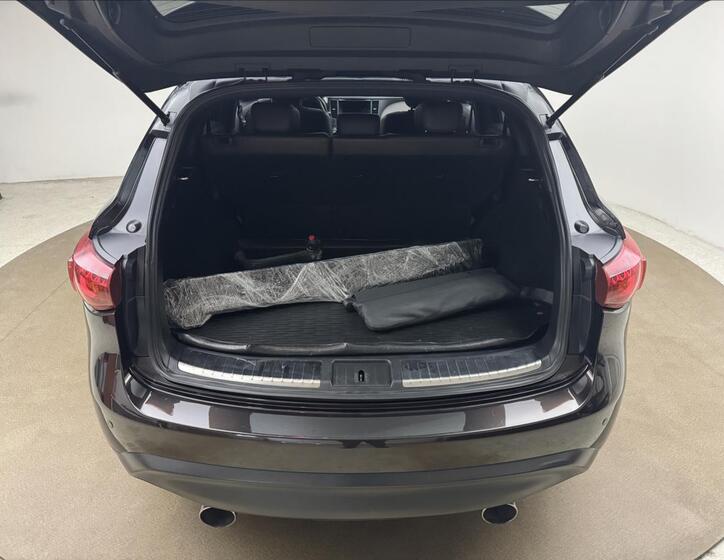 Infiniti FX30 48