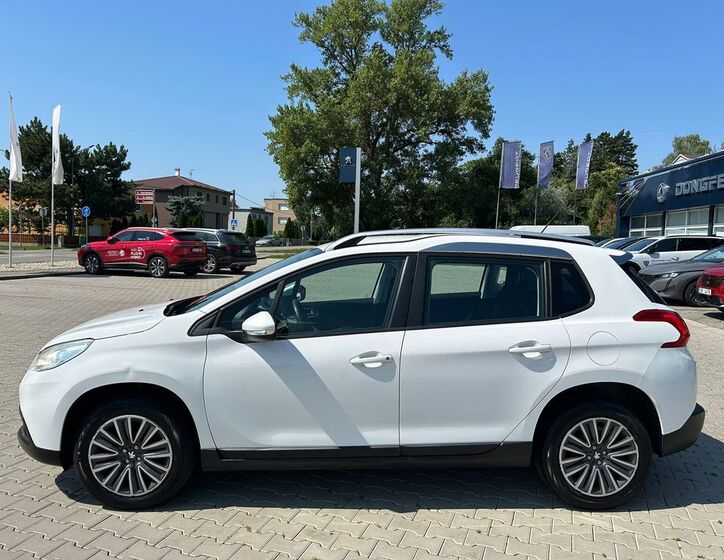 Peugeot 2008 5