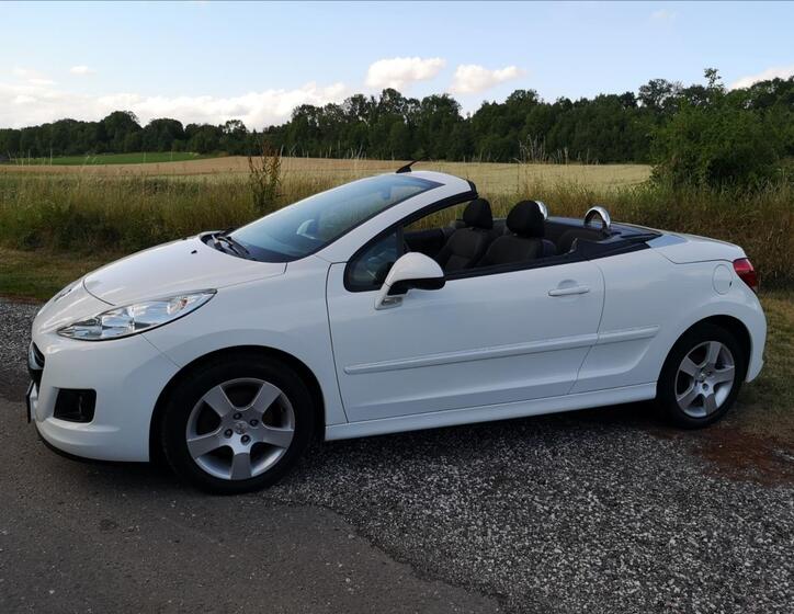 Peugeot 207 44