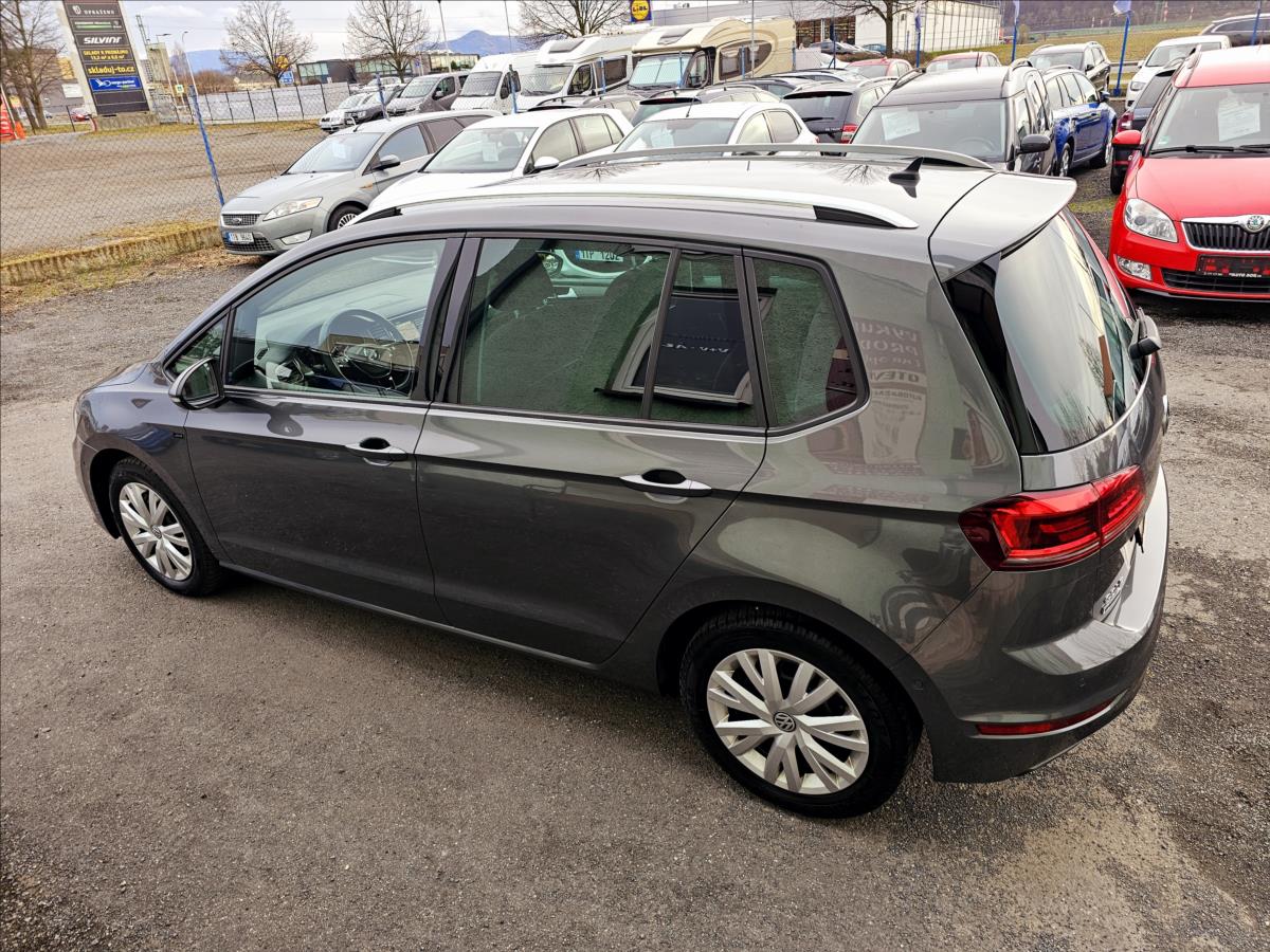 Volkswagen Golf Sportsvan