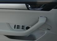 Škoda Superb 9