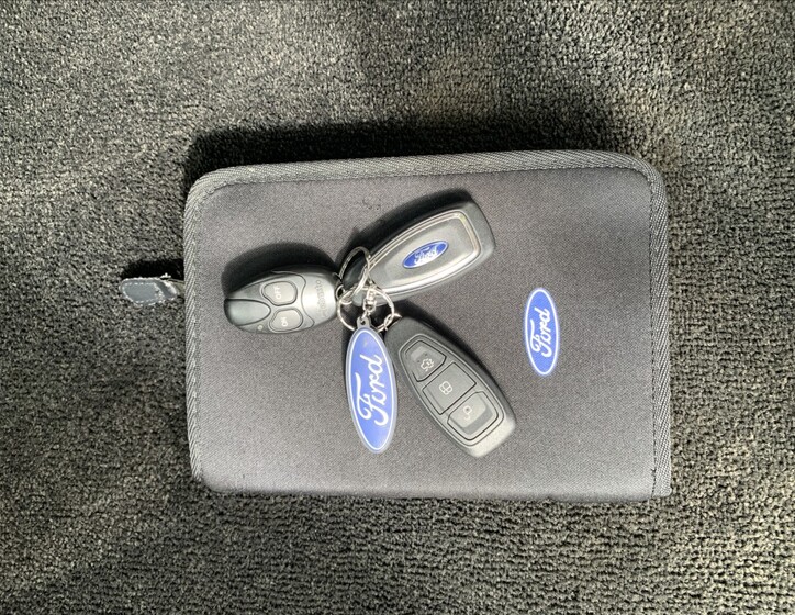 Ford Mondeo 23