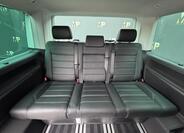 Volkswagen Multivan 17