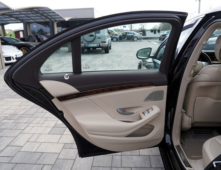 Mercedes-Benz Třídy S 18