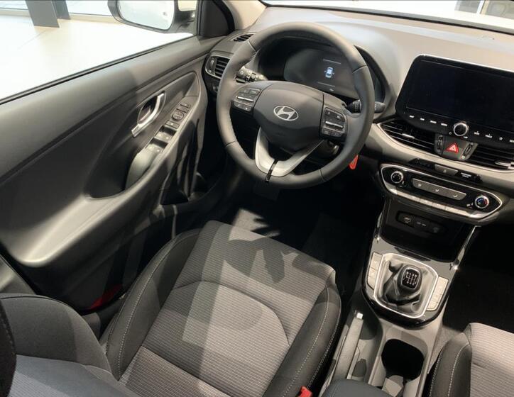 Hyundai i30 17