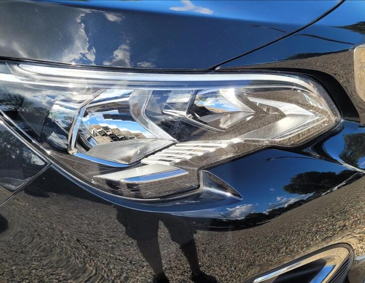 Peugeot 5008 44