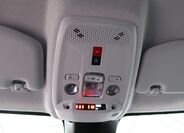 Peugeot 208 19