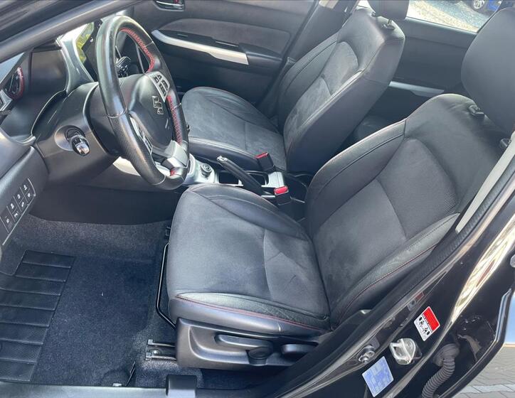 Suzuki Vitara 9