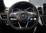 Mercedes-Benz GLE 9