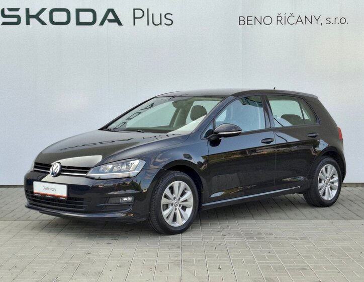 Volkswagen Golf 1
