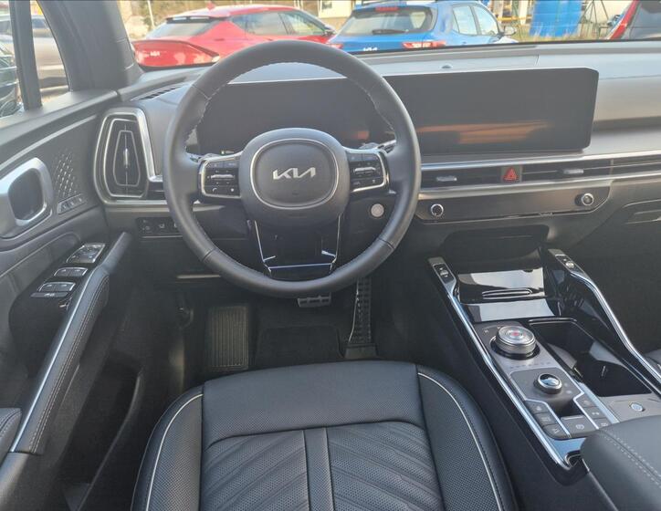 KIA Sorento 16