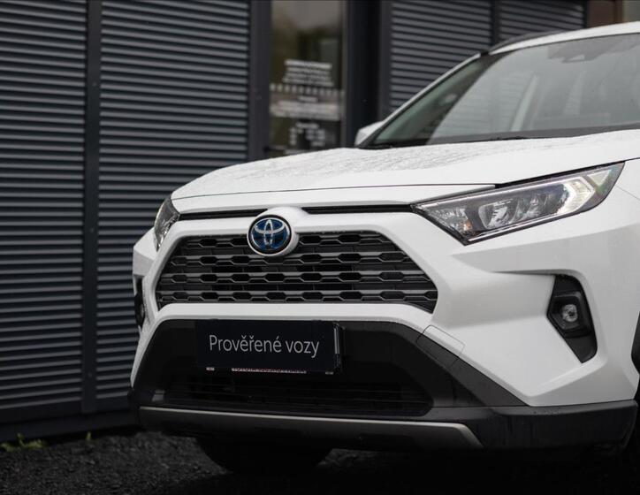 Toyota RAV4 3