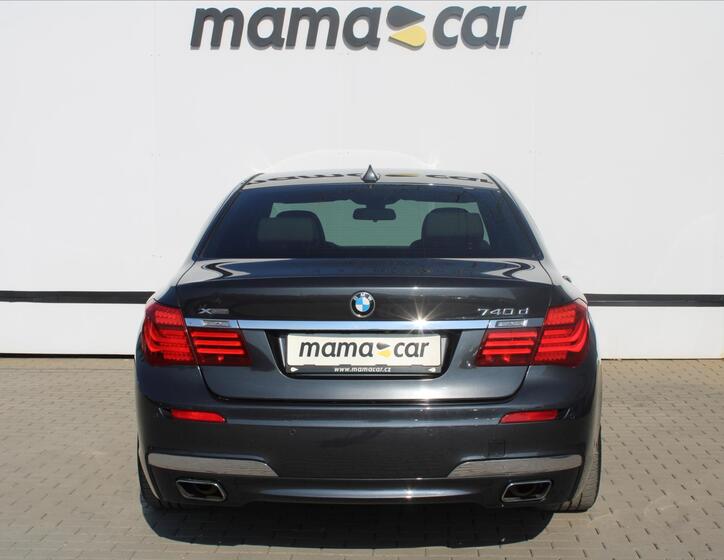 BMW Řada 7 6