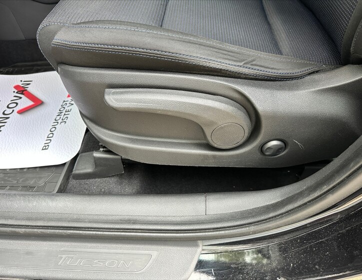 Hyundai Tucson 12