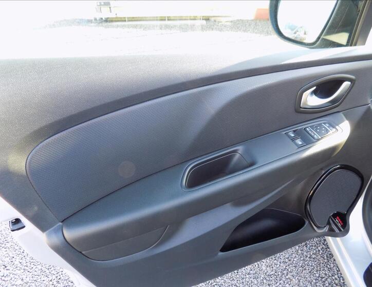Renault Clio 26