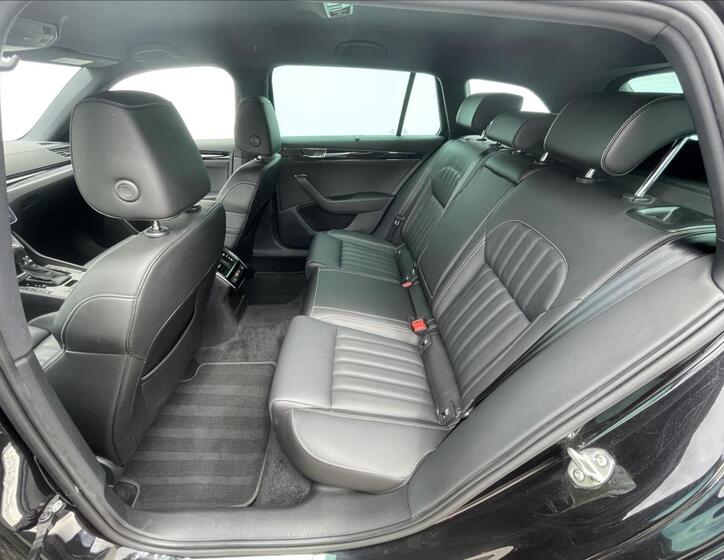 Škoda Superb 14