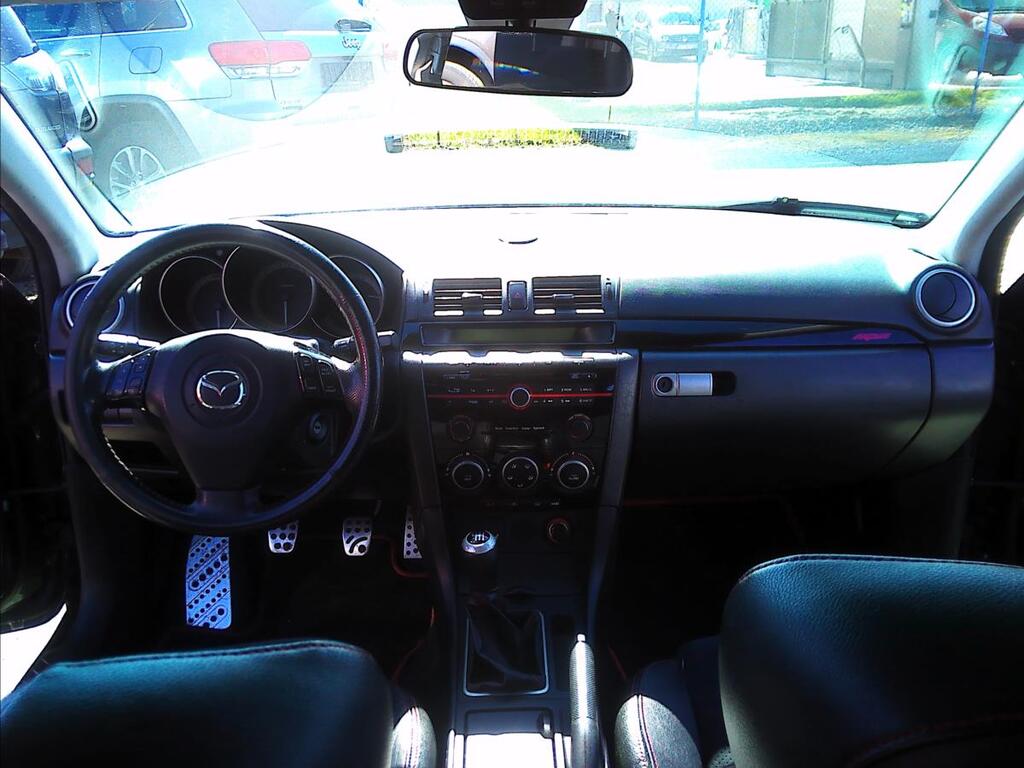 Mazda 3 12