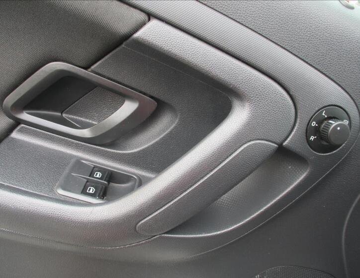 Škoda Roomster 26