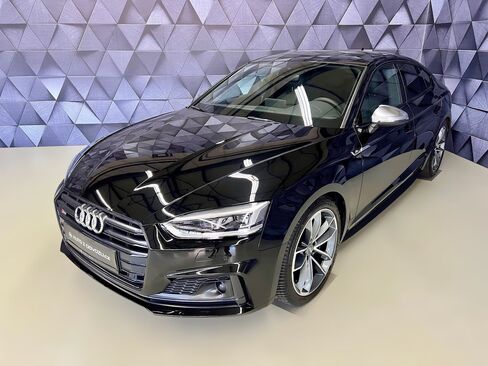 Audi S5