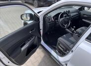 Suzuki Vitara 11