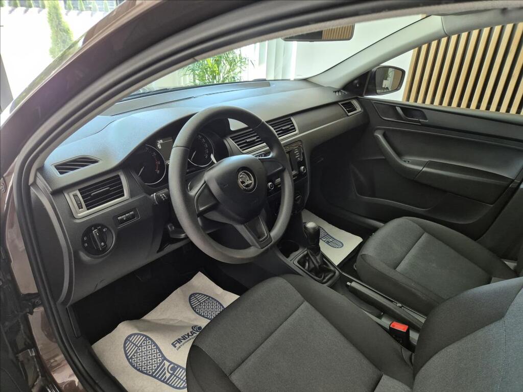 Škoda Rapid 9