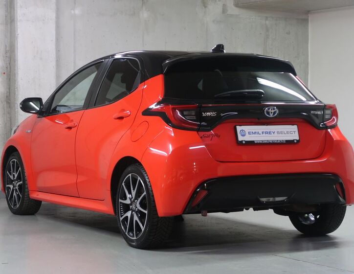 Toyota Yaris 7