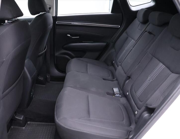 Hyundai Tucson 12