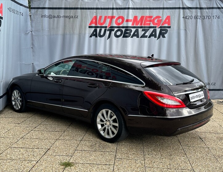 Mercedes-Benz CLS 8