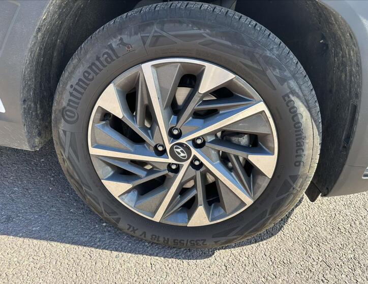 Hyundai Tucson 19
