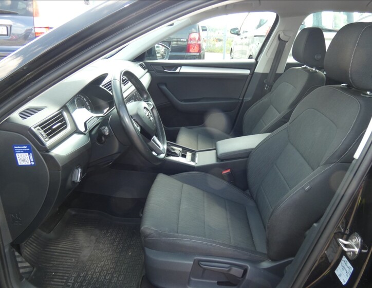 Škoda Superb 11
