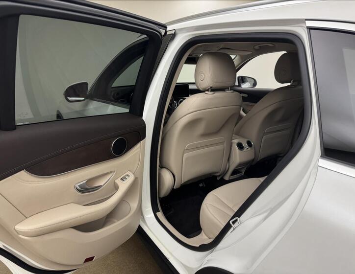 Mercedes-Benz GLC 40